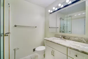 153 Wycoff Way W, East Brunswick Township, NJ 08816 - Photo 15