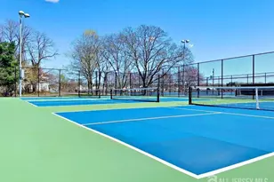 153 Wycoff Way W, East Brunswick Township, NJ 08816 - Photo 25