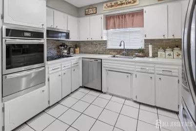 7 James Avenue, South Brunswick Township, NJ 08824 - Photo 15