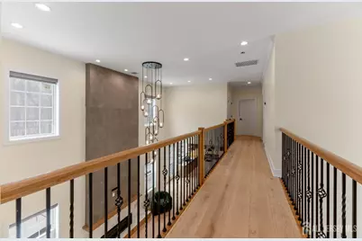 6 Winthrop Court, East Brunswick Township, NJ 08816 - Photo 9