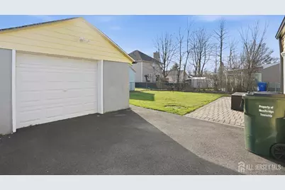 23 Pleasant Avenue, Iselin, NJ 08830 - Photo 15