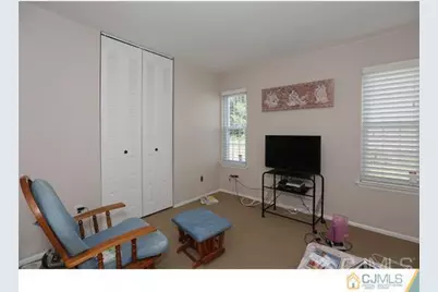 21 Woodbury Road, Edison, NJ 08820 - Photo 9