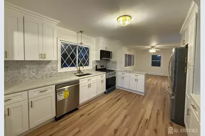 126 N Lakeside Drive N, Piscataway Township, NJ 08854 - Photo 1