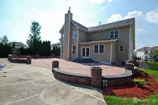 41 Fritz Dr, Sayreville, NJ 08872 - Photo 29