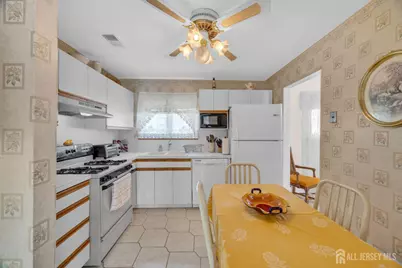 1463 Pawnee Road, North Brunswick Township, NJ 08902 - Photo 9