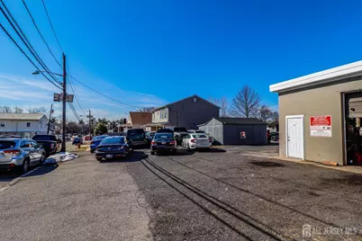 369 New Brunswick Avenue #1, Fords, NJ 08863 - Photo 11