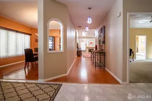 9 Brighton Ct, Monroe Township, NJ 08831 - Photo 3