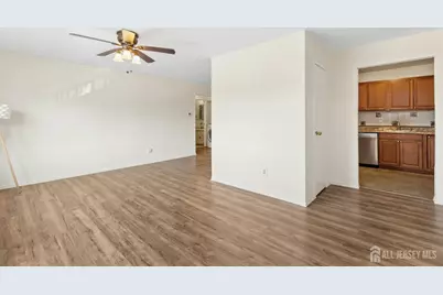 324 Cricket Lane, Woodbridge Township, NJ 07095 - Photo 7