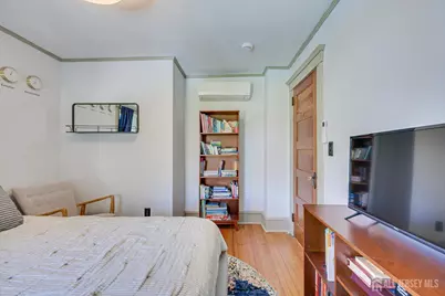 302 Mountainview Terrace, Dunellen, NJ 08812 - Photo 33