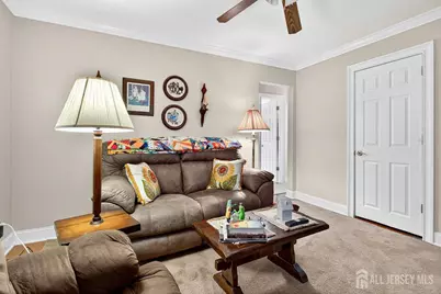 6 Elmwood Avenue, Carteret, NJ 07008 - Photo 15