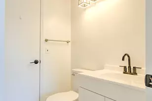 302 Palombi Ct, East Brunswick Township, NJ 08816 - Photo 7