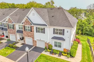 1529 Paxton Ln, Monroe Township, NJ 08831 - Photo 1