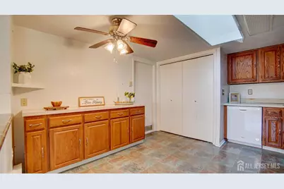 370-B Duranta Plaza, Monroe Township, NJ 08831 - Photo 35