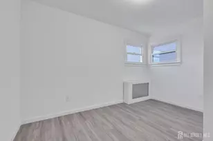 18 John St, Carteret, NJ 07008 - Photo 5