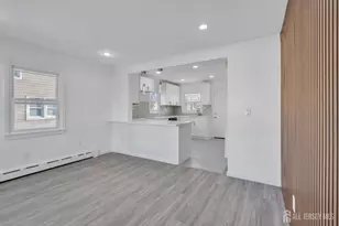 18 John St, Carteret, NJ 07008 - Photo 17