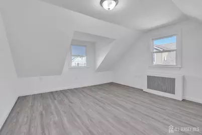 18 John Street, Carteret, NJ 07008 - Photo 11