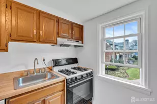 505 Lincoln Park E, Cranford Township, NJ 07016 - Photo 11