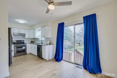 13 Peachtree Lane, Monroe Township, NJ 08831 - Photo 19