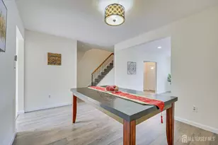 13 Peachtree Ln, Monroe Township, NJ 08831 - Photo 17