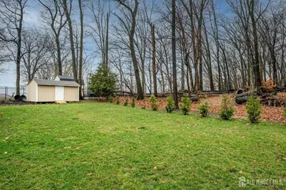 8 Adelphi Court, Edison, NJ 08837 - Photo 31