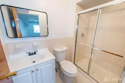 1614 Edison Glen Terrace, Edison, NJ 08837 - Photo 21