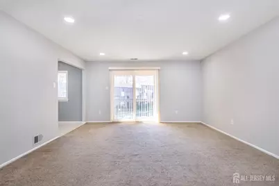 1614 Edison Glen Terrace, Edison, NJ 08837 - Photo 5