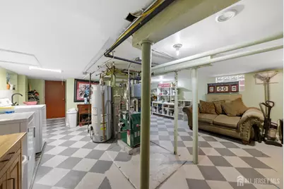 26 Harvey Street, New Brunswick, NJ 08901 - Photo 11