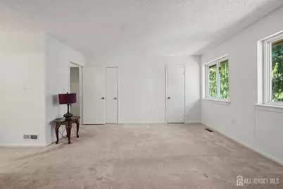 143 E Tennyson Drive, Plainsboro Township, NJ 08536 - Photo 21