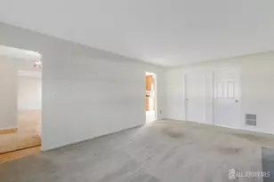 128 Hazelwood Ave, Middlesex, NJ 08846 - Photo 15