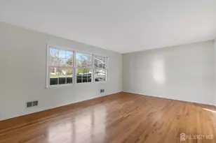 128 Hazelwood Ave, Middlesex, NJ 08846 - Photo 5