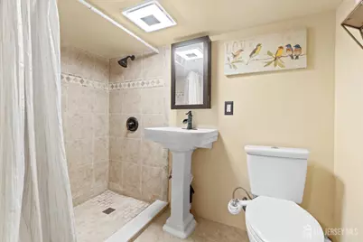 34 Ling Street, Fords, NJ 08863 - Photo 15