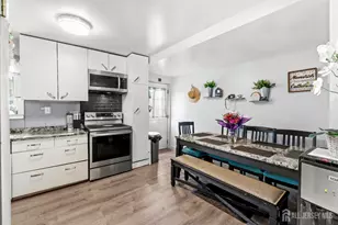 34 Ling St, Fords, NJ 08863 - Photo 9