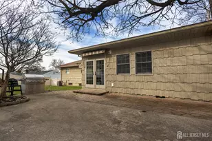 34 Douglas St, Sayreville, NJ 08872 - Photo 47