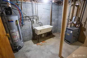 34 Douglas St, Sayreville, NJ 08872 - Photo 35