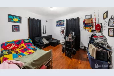 34 Henry Street, Port Reading, NJ 07064 - Photo 17