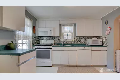 39 Harrison Street, Sayreville, NJ 08872 - Photo 7