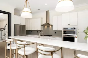 11 Hamilton Dr, Cranbury Township, NJ 08512 - Photo 9