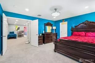 206 Shields Ct, South Brunswick Township, NJ 08852 - Photo 27