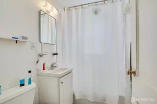 346 N 6th Ave N, Manville, NJ 08835 - Photo 7