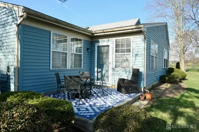 27-A John Adams Court, Monroe Township, NJ 08831 - Photo 5