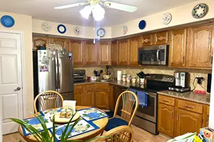 27A John Adams Ct, Monroe Township, NJ 08831 - Photo 9