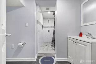 490 Florida Grove Rd, Perth Amboy, NJ 08861 - Photo 33