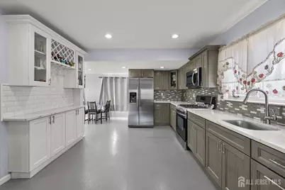 490 Florida Grove Road, Perth Amboy, NJ 08861 - Photo 5