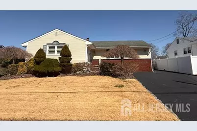 82 Madison Avenue, Old Bridge Township, NJ 08857 - Photo 1
