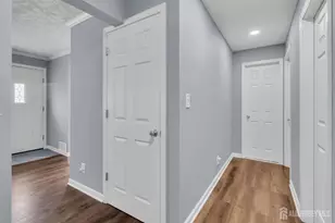 16 Hemlock Dr, Sayreville, NJ 08859 - Photo 11