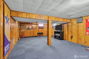 16 Hemlock Dr, Sayreville, NJ 08859 - Photo 19