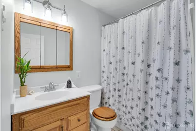 16 Hemlock Drive, Sayreville, NJ 08859 - Photo 17