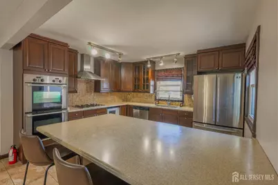 25 Ovington Avenue, Edison, NJ 08817 - Photo 11