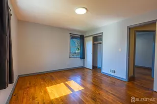 25 Ovington Ave, Edison, NJ 08817 - Photo 7