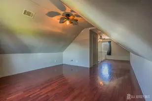 25 Ovington Ave, Edison, NJ 08817 - Photo 19